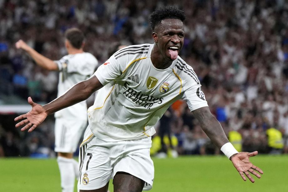 这一胜利不 这一胜利不