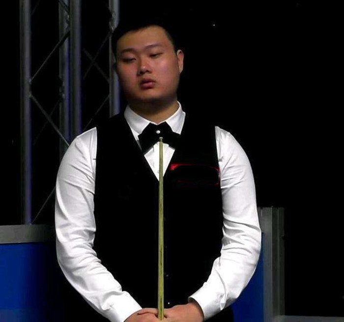 年轻的曾凡 年轻的曾凡